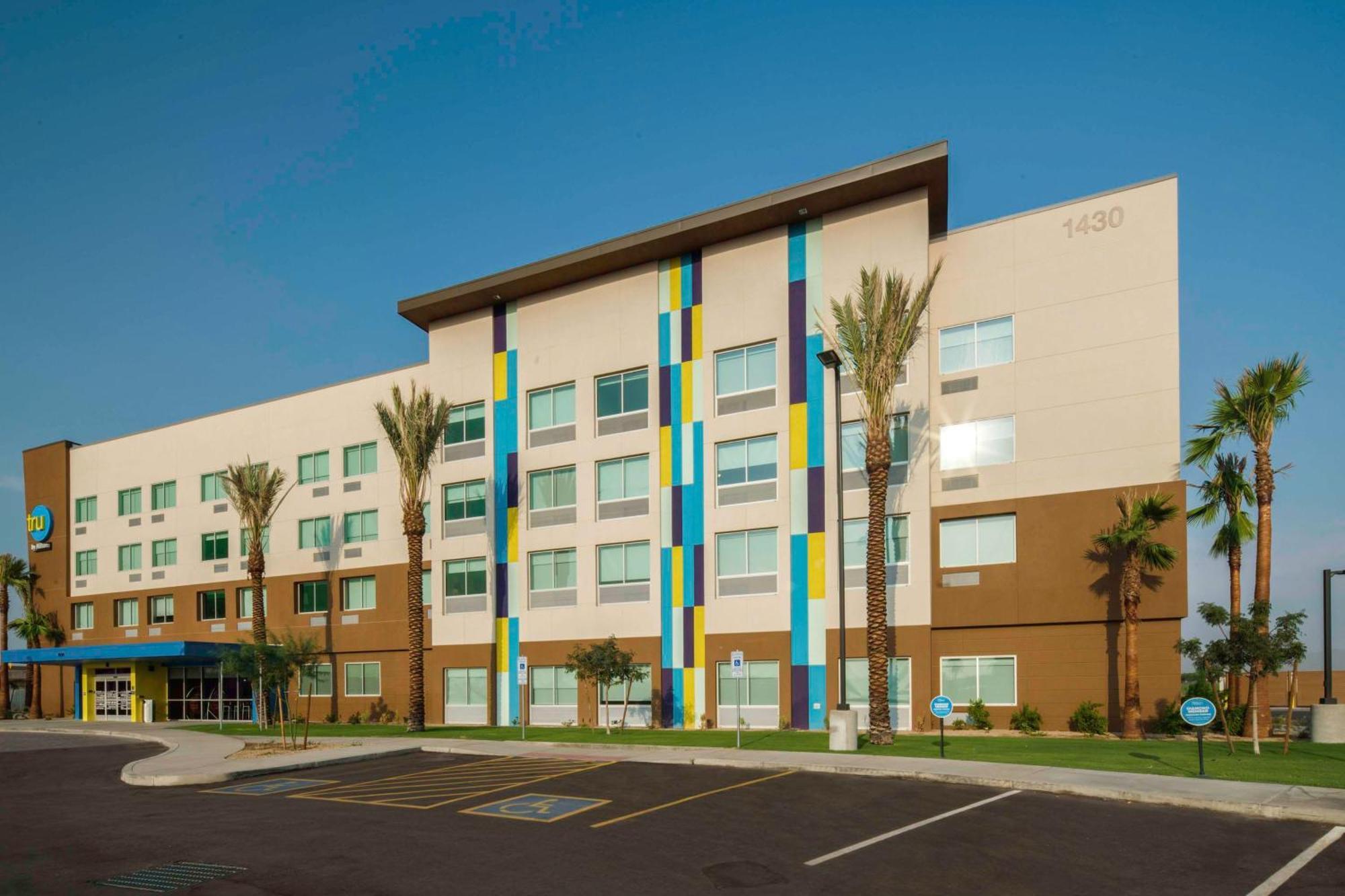 Tru By Hilton Goodyear Phoenix West, Az Exterior photo